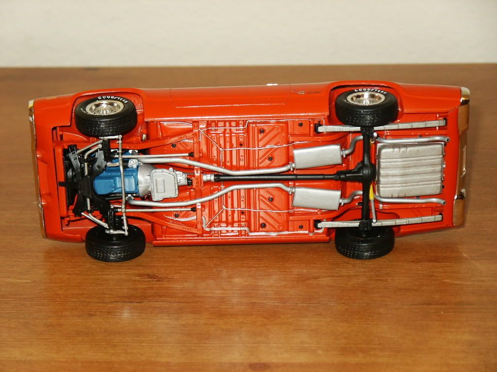 72 Road Runner PHOENIX MODEL CAR BUILDERS